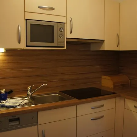 Alpinea * אישגל