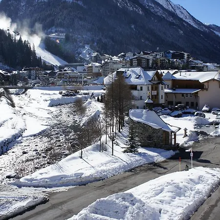 Alpinea * Ischgl